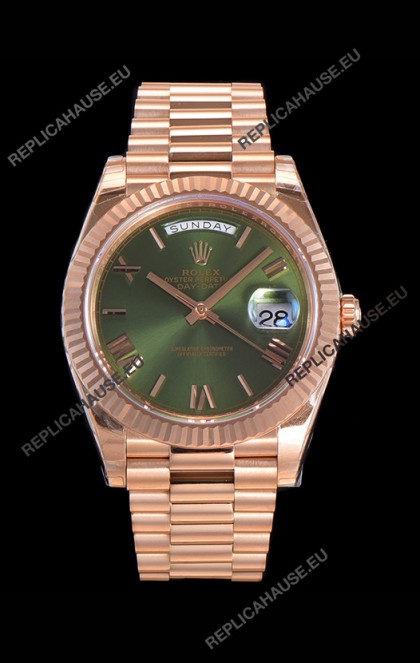 Rolex Day Date Watch in Green Dial with Roman Hour Numerals Cal.3255 Movement - 904L Steel 