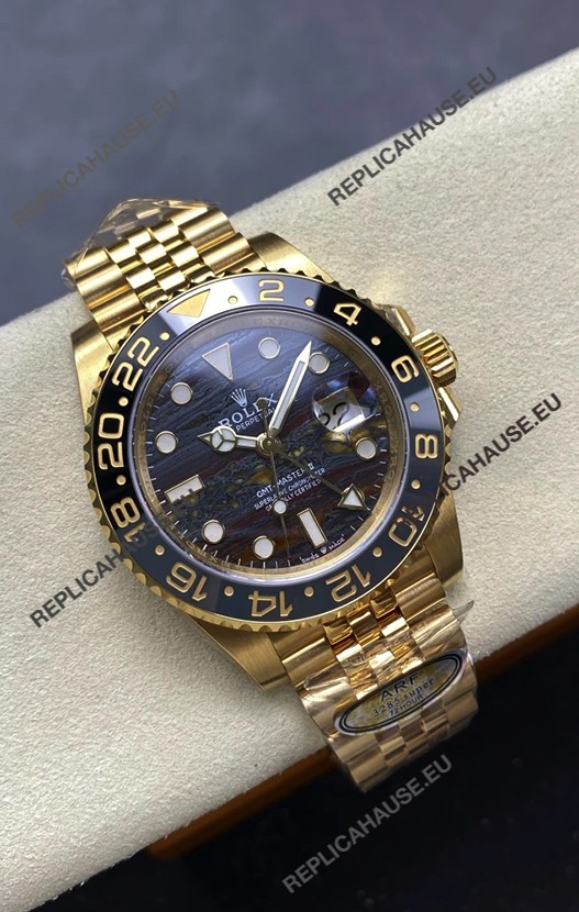 Rolex GMT Masters II Super Clone 126718GRNR Yellow Gold Tiger Iron Dial Swiss Replica Watch