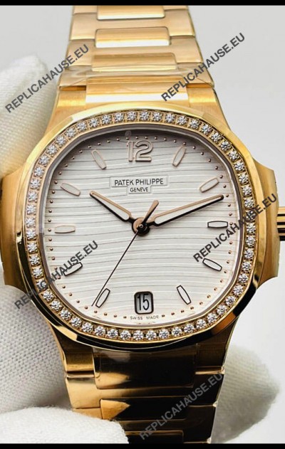Patek Philippe Nautilus 7118/1200R-001 35MM 1:1 Mirror Swiss Replica Watch in Yellow Gold