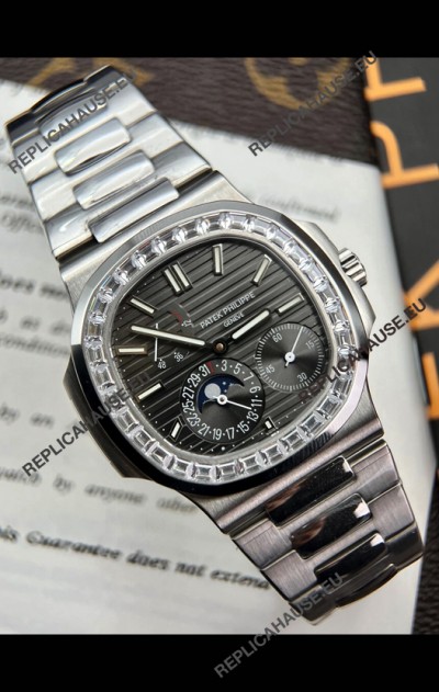 Patek Philippe Nautilus 5712G 1:1 Quality Swiss Replica Watch in Grey Dial